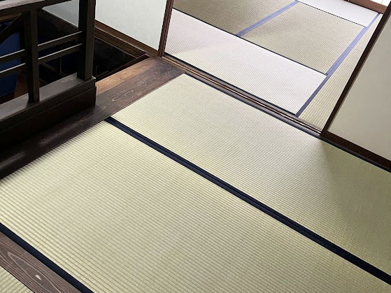 畳の表替えで和室がよみがえる
